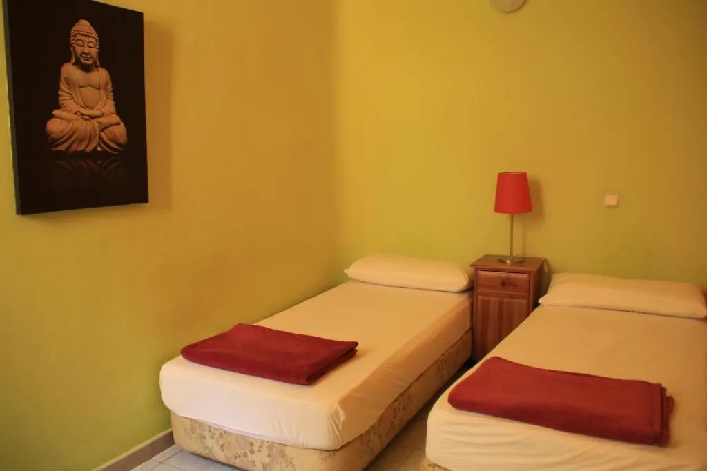 Hostal Downtown Barcelona Apartment