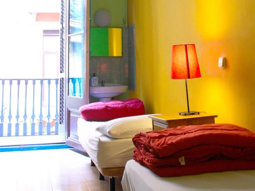 Hostal Downtown برشلونة شقة