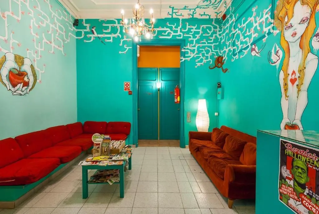 Apartment Hostal Downtown Barcelona Spain